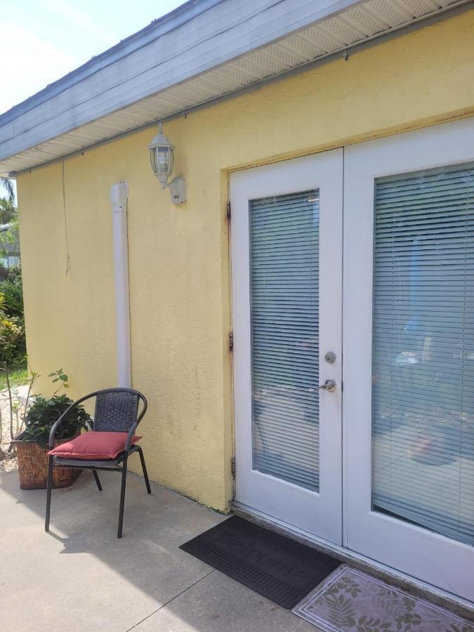 ~ Cozy In-Law Apartment Close To Siesta Key ~ Sarasota Exterior photo